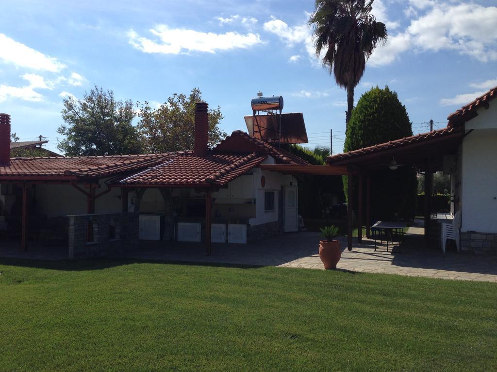 Renaissance Holidays Villa Nea Kallikrateia المظهر الخارجي الصورة