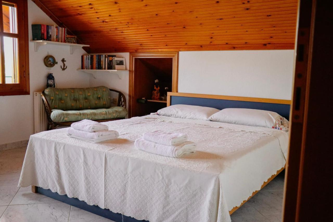 Renaissance Holidays Villa Nea Kallikrateia المظهر الخارجي الصورة