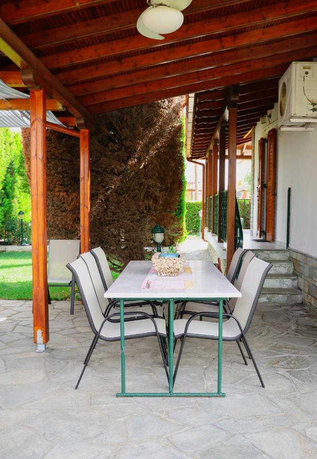 Renaissance Holidays Villa Nea Kallikrateia المظهر الخارجي الصورة