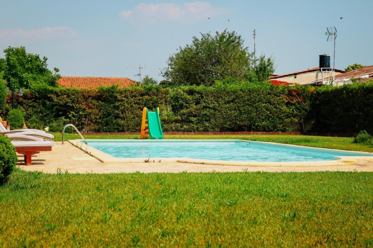 Renaissance Holidays Villa Nea Kallikrateia المظهر الخارجي الصورة