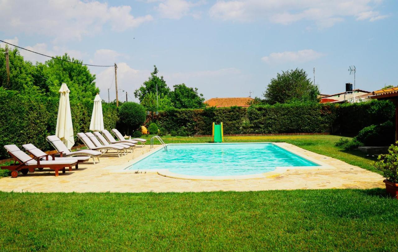 Renaissance Holidays Villa Nea Kallikrateia المظهر الخارجي الصورة