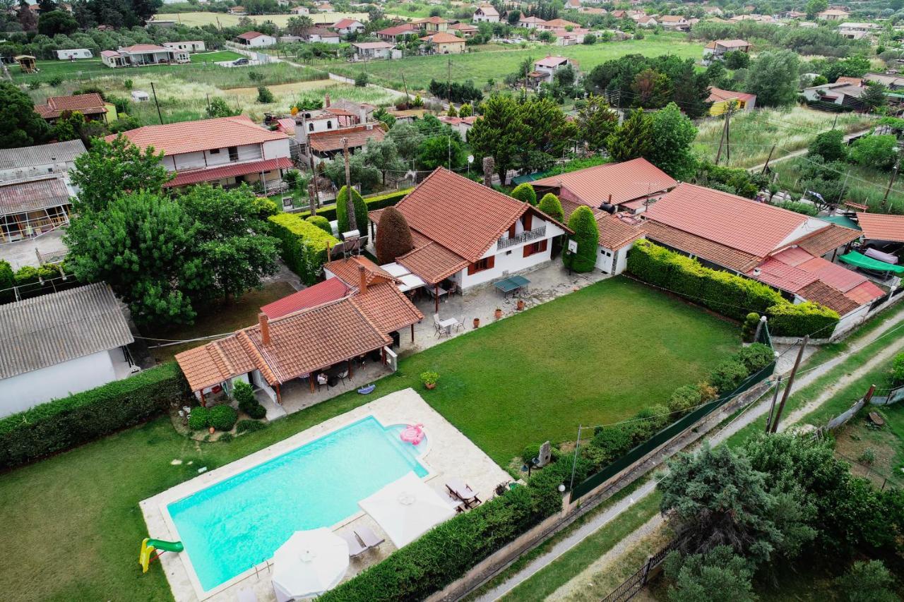 Renaissance Holidays Villa Nea Kallikrateia المظهر الخارجي الصورة